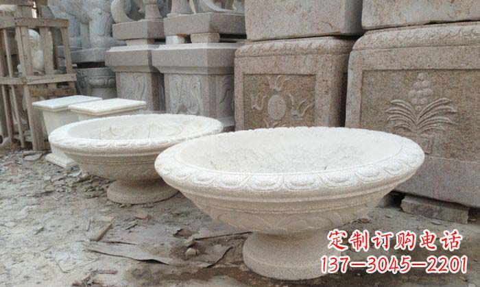 宜宾细腻雅致的大理石花盆石雕