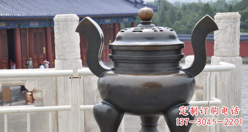 宜宾高雅香炉铜雕，景观雕塑装置