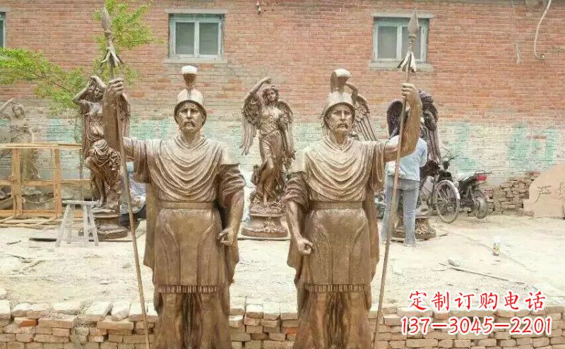 宜宾古罗马风情,精致雕刻的“战士雕塑”