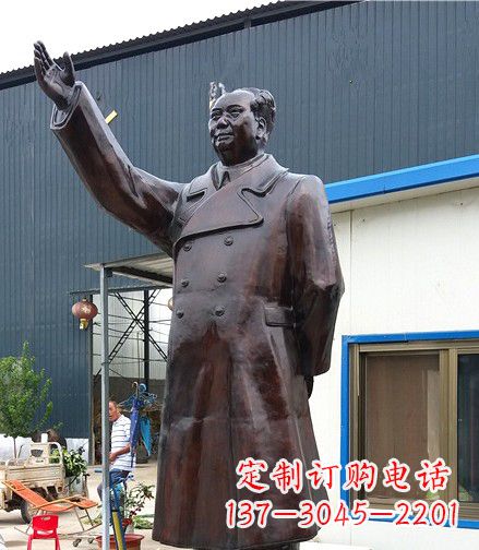 宜宾铸造精美的挥手毛主席铜雕像