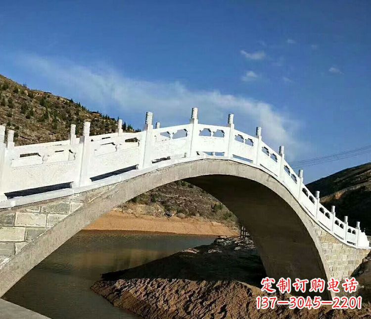 宜宾卓越之作:汉白玉拱桥雕塑