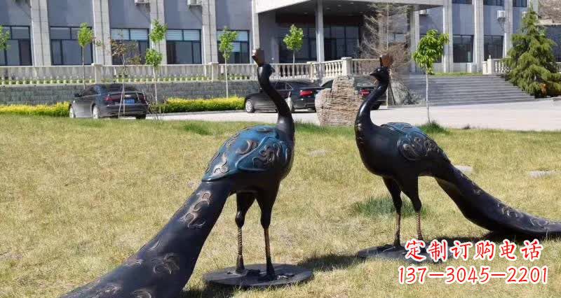 宜宾领雕塑-孔雀铜雕,高雅精美的艺术精品