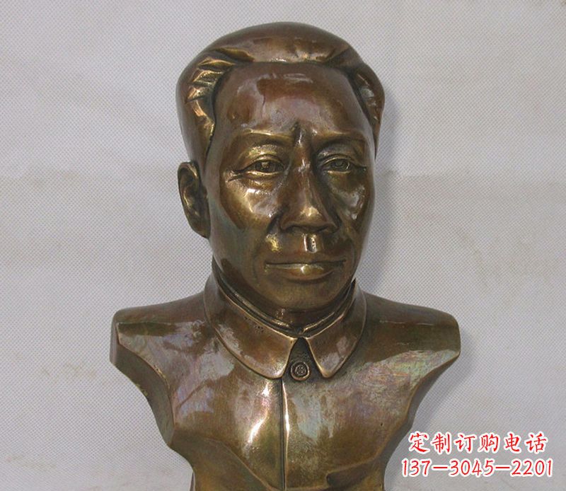 宜宾刘少奇铜雕