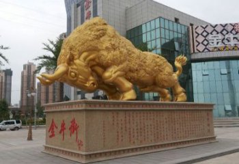 宜宾鎏金开荒牛铜雕像，城市街道景观动物雕塑