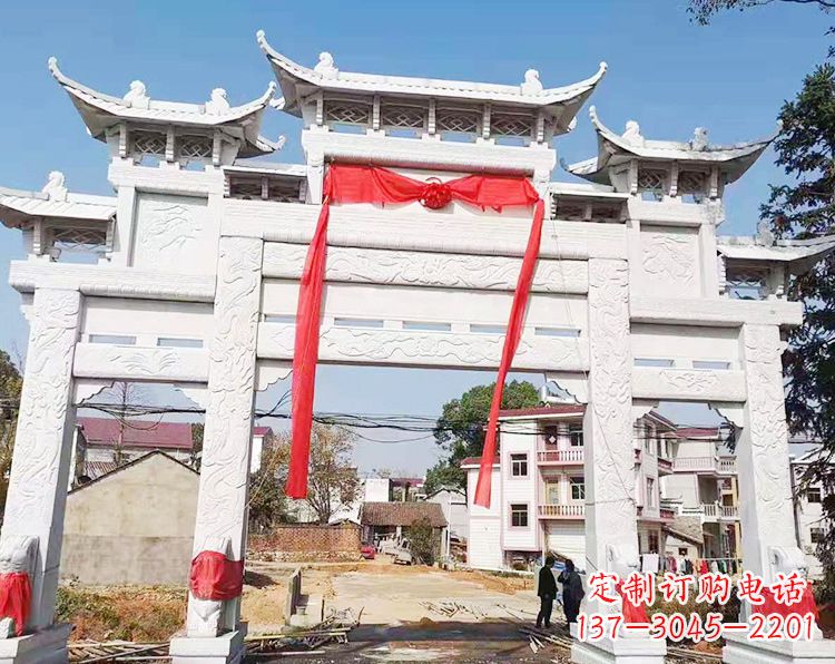 宜宾三门三楼石雕牌坊:专业定制牌坊雕塑