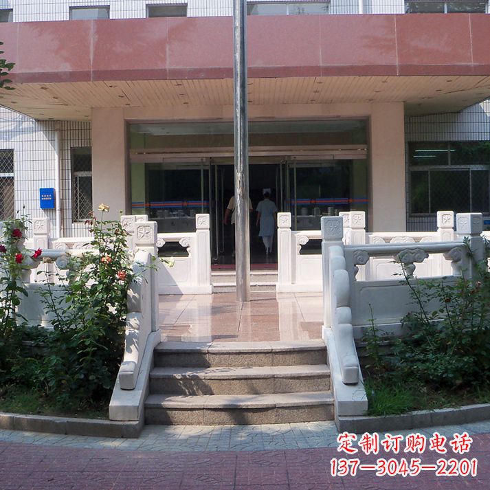 宜宾石雕校园国旗台