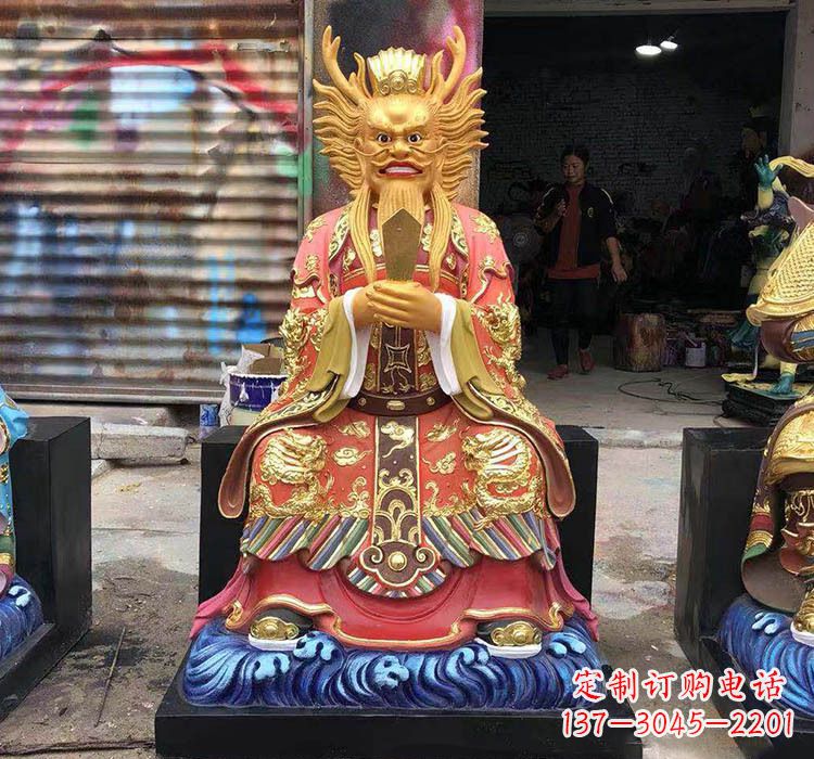 宜宾铜雕彩绘坐式龙王