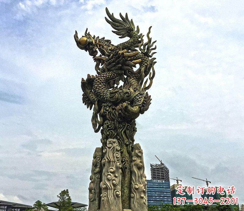 宜宾铜雕盘龙柱