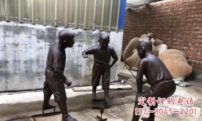 宜宾玩陀螺人物铜雕 (2)