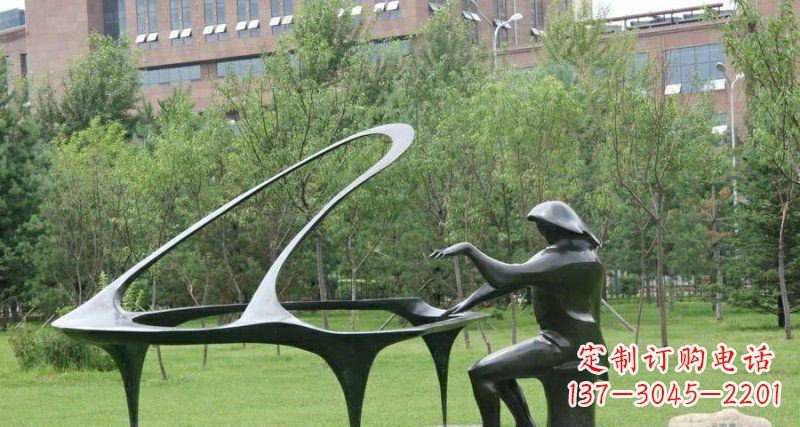 宜宾校园弹钢琴景观铜雕