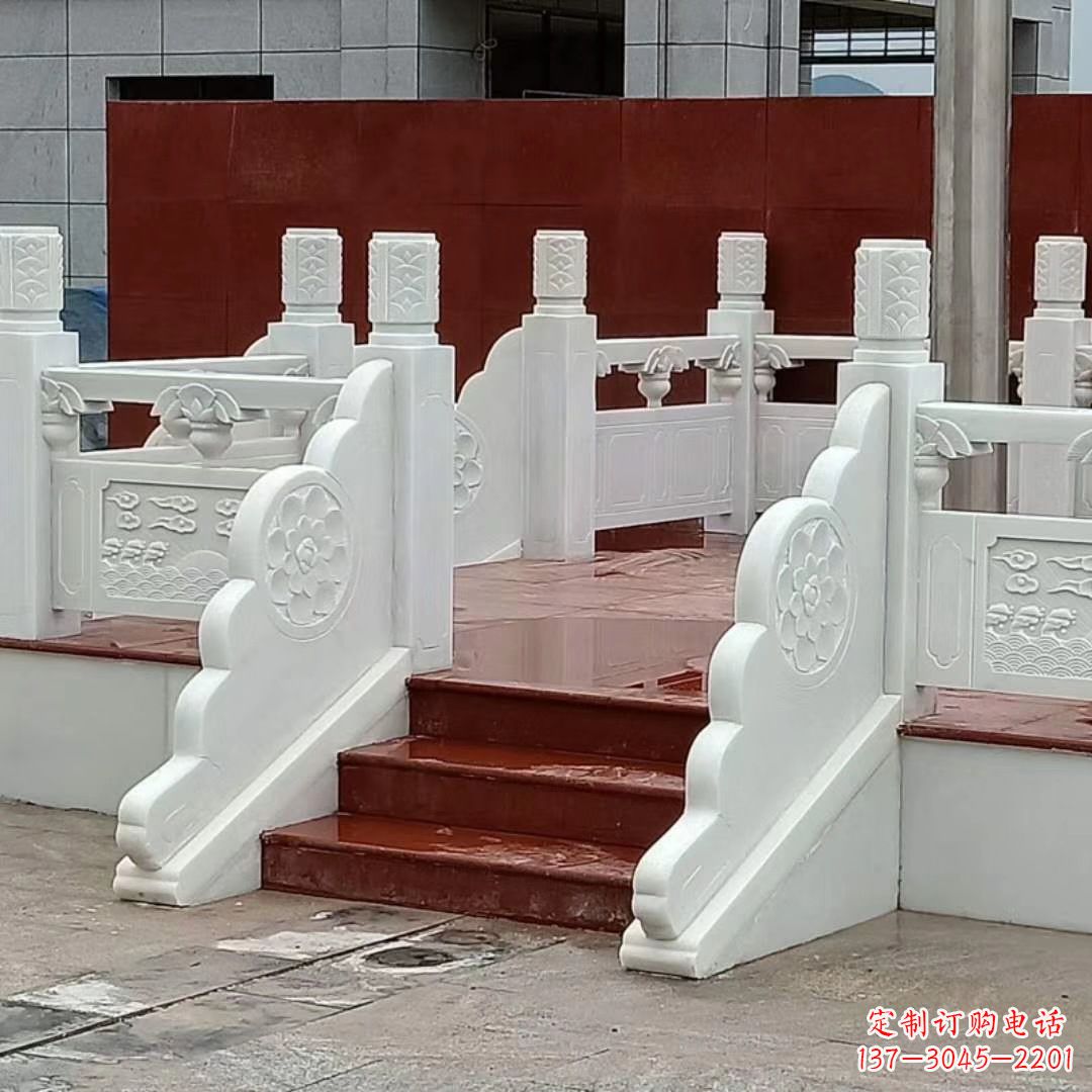 宜宾学校校园国旗台石雕