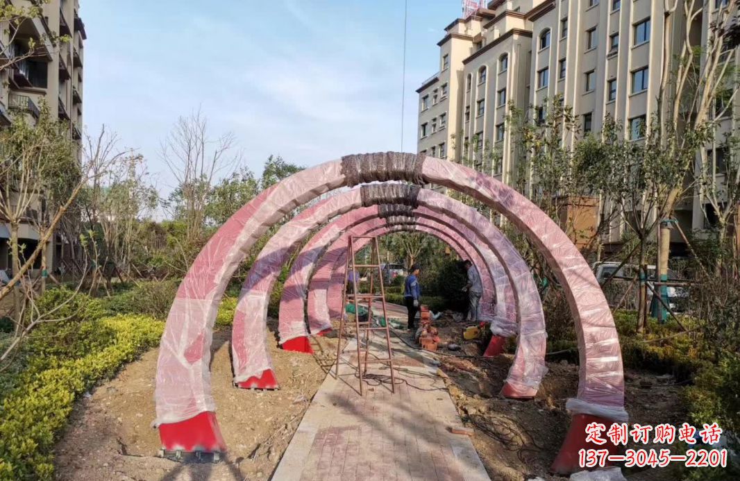 宜宾园林不锈钢拱门景观雕塑
