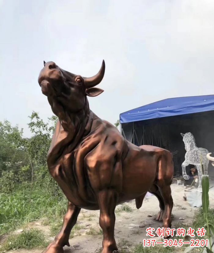 宜宾紫铜牛动物雕塑