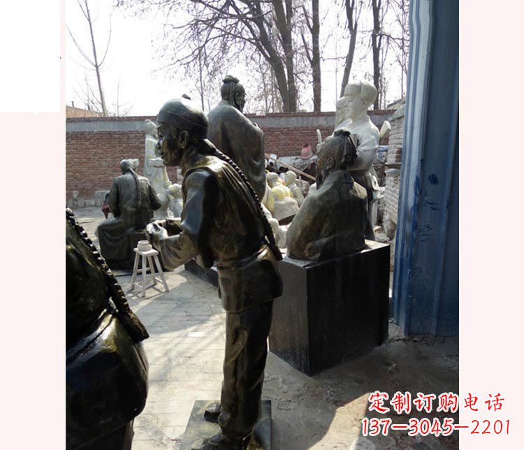 宜宾作揖的店小二铜雕